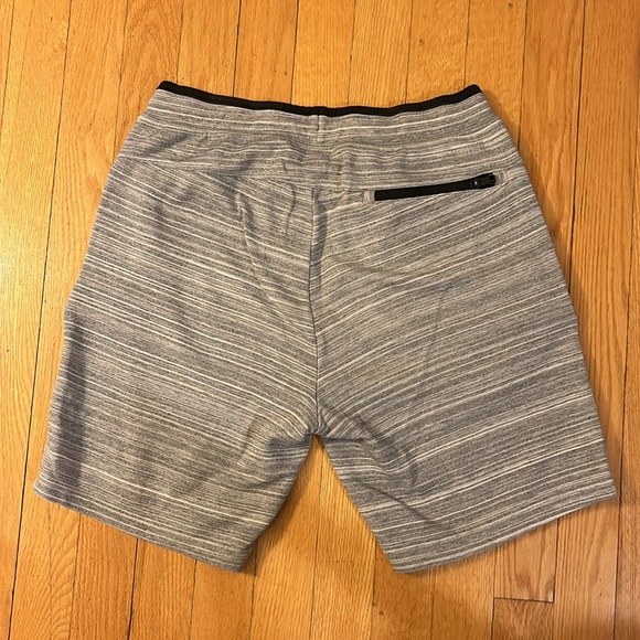 American Eagle jogger shorts - Picture 3 of 4